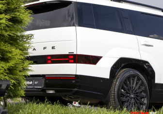 Подержанный автомобиль Hyundai Santa Fe 2024 года (30 фото)