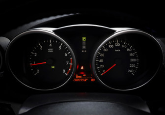 Подержанный автомобиль Mazda 3 Hatchback 2009 года (15 фото)