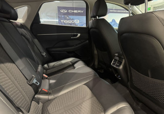 Подержанный автомобиль Hyundai Sonata 2020 года (12 фото)