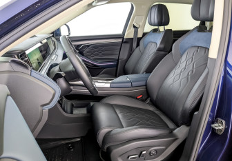 Подержанный автомобиль Voyah Free 2023 года (20 фото)