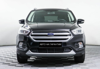 Подержанный автомобиль Ford Kuga 2017 года (2 фото)