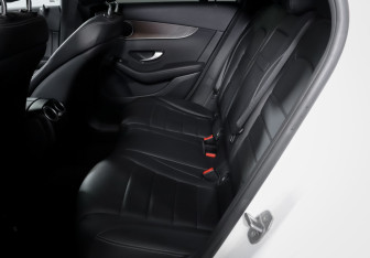 Подержанный автомобиль Mercedes-Benz GLC Coupe 2021 года (10 фото)