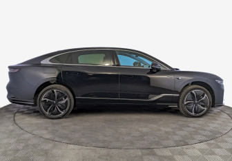 Новый Voyah Passion 2023 (2 фото)