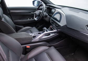 Подержанный автомобиль Geely Tugella 2023 года (9 фото)
