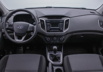 Подержанный автомобиль Hyundai Creta 2017 года (13 фото)