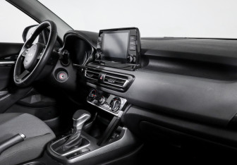 Подержанный автомобиль Kia Seltos 2021 года (9 фото)