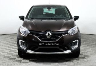 Подержанный автомобиль Renault Kaptur 2017 года (2 фото)