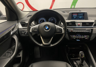 Подержанный автомобиль BMW X2 2019 года (12 фото)