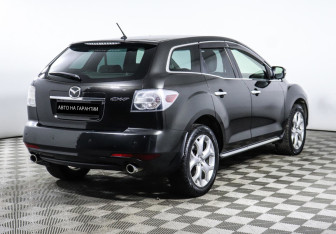 Подержанный автомобиль Mazda CX-7 2011 года (3 фото)