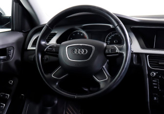 Подержанный автомобиль Audi A4 Sedan 2015 года (28 фото)