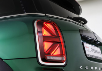 Подержанный автомобиль MINI Countryman 2020 года (22 фото)
