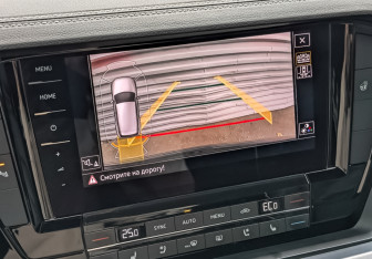 Подержанный автомобиль Volkswagen Touareg 2020 года (28 фото)