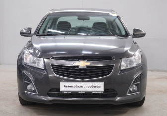 Подержанный автомобиль Chevrolet Cruze Sedan 2013 года (2 фото)