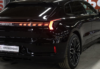 Подержанный автомобиль Zeekr 001 2023 года (25 фото)