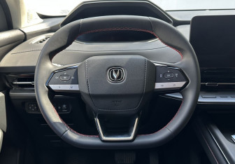 Подержанный автомобиль Changan CS55PLUS 2024 года (12 фото)