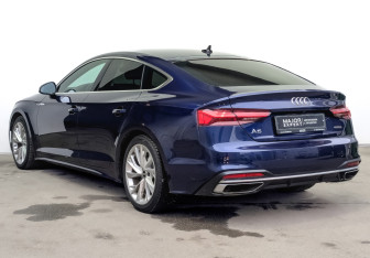 Подержанный автомобиль Audi A5 Liftback 2022 года (7 фото)