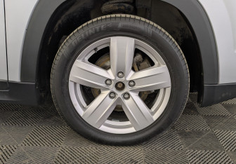 Подержанный автомобиль Chevrolet Orlando 2012 года (12 фото)