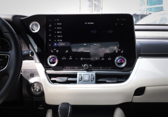 Новый Lexus ES 2025 (16 фото)