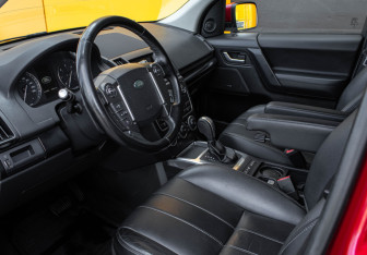 Подержанный автомобиль Land Rover Freelander 2013 года (12 фото)