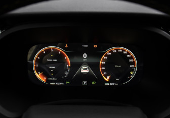 Подержанный автомобиль Москвич 3 2023 года (11 фото)