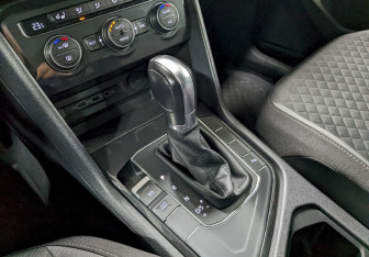 Подержанный автомобиль Volkswagen Tiguan 2019 года (30 фото)
