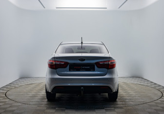 Подержанный автомобиль Kia Rio Sedan 2012 года (4 фото)