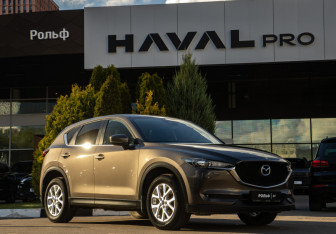 Подержанный автомобиль Mazda CX-5 2017 года (2 фото)