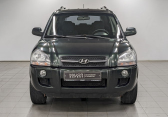 Подержанный автомобиль Hyundai Tucson 2007 года (2 фото)
