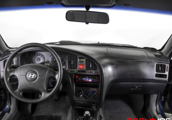 Подержанный автомобиль Hyundai Elantra Sedan 2008 года (12 фото)