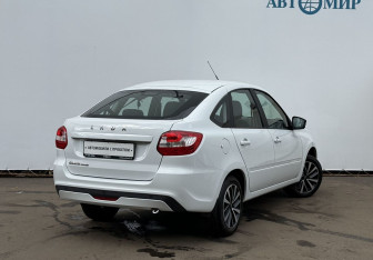Подержанный автомобиль LADA (ВАЗ) Granta Liftback 2024 года (5 фото)