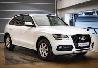 Подержанный автомобиль Audi Q5 2013 года (23 фото)
