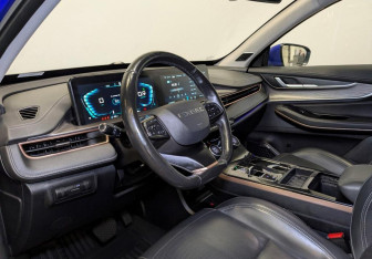 Подержанный автомобиль Exeed LX 2022 года (15 фото)