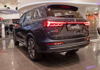 Новый Evolute i-SPACE 2025 (2 фото)