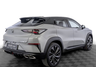 Подержанный автомобиль Changan UNI-T 2020 года (5 фото)