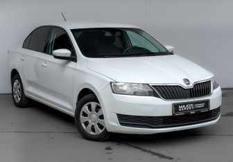 Подержанный автомобиль Skoda Rapid Liftback 2018 года (3 фото)