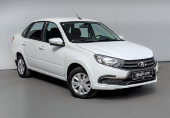 Подержанный автомобиль LADA (ВАЗ) Granta Sedan 2023 года (3 фото)