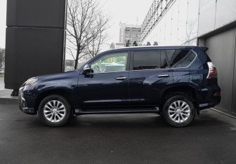 Подержанный автомобиль Lexus GX 2019 года (8 фото)
