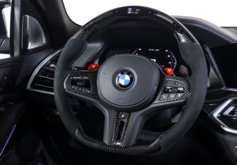 Подержанный автомобиль BMW X5 M 2020 года (15 фото)