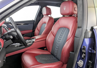 Подержанный автомобиль Maserati Levante 2018 года (20 фото)