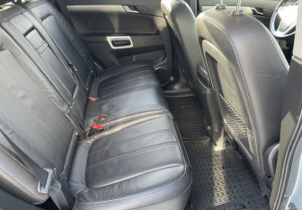 Подержанный автомобиль Opel Antara 2014 года (11 фото)