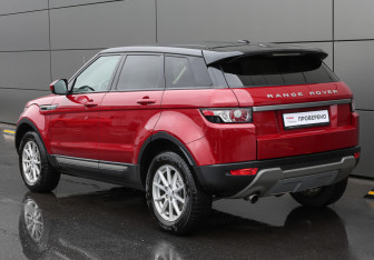 Подержанный автомобиль Land Rover Range Rover Evoque 2015 года (7 фото)