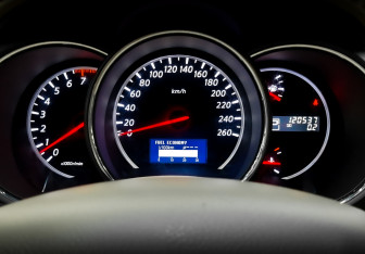 Подержанный автомобиль Nissan Murano Suv 2013 года (13 фото)