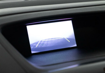 Подержанный автомобиль Honda CR-V 2013 года (10 фото)