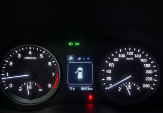 Подержанный автомобиль Hyundai Tucson 2016 года (14 фото)