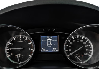 Подержанный автомобиль JAC T6 2023 года (13 фото)