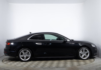 Подержанный автомобиль Audi A5 Coupe 2018 года (4 фото)