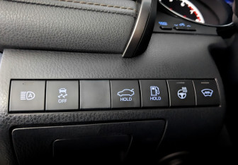 Подержанный автомобиль Toyota Camry Sedan 2020 года (30 фото)