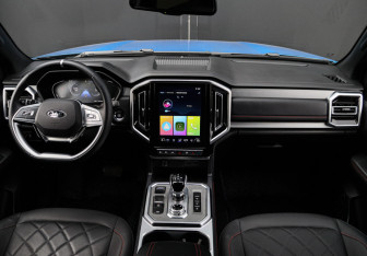 Подержанный автомобиль JAC T9 2024 года (10 фото)