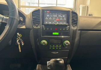 Подержанный автомобиль Kia Sorento 2007 года (16 фото)