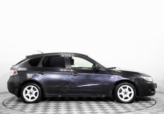 Подержанный автомобиль Subaru Impreza Hatchback 2008 года (4 фото)